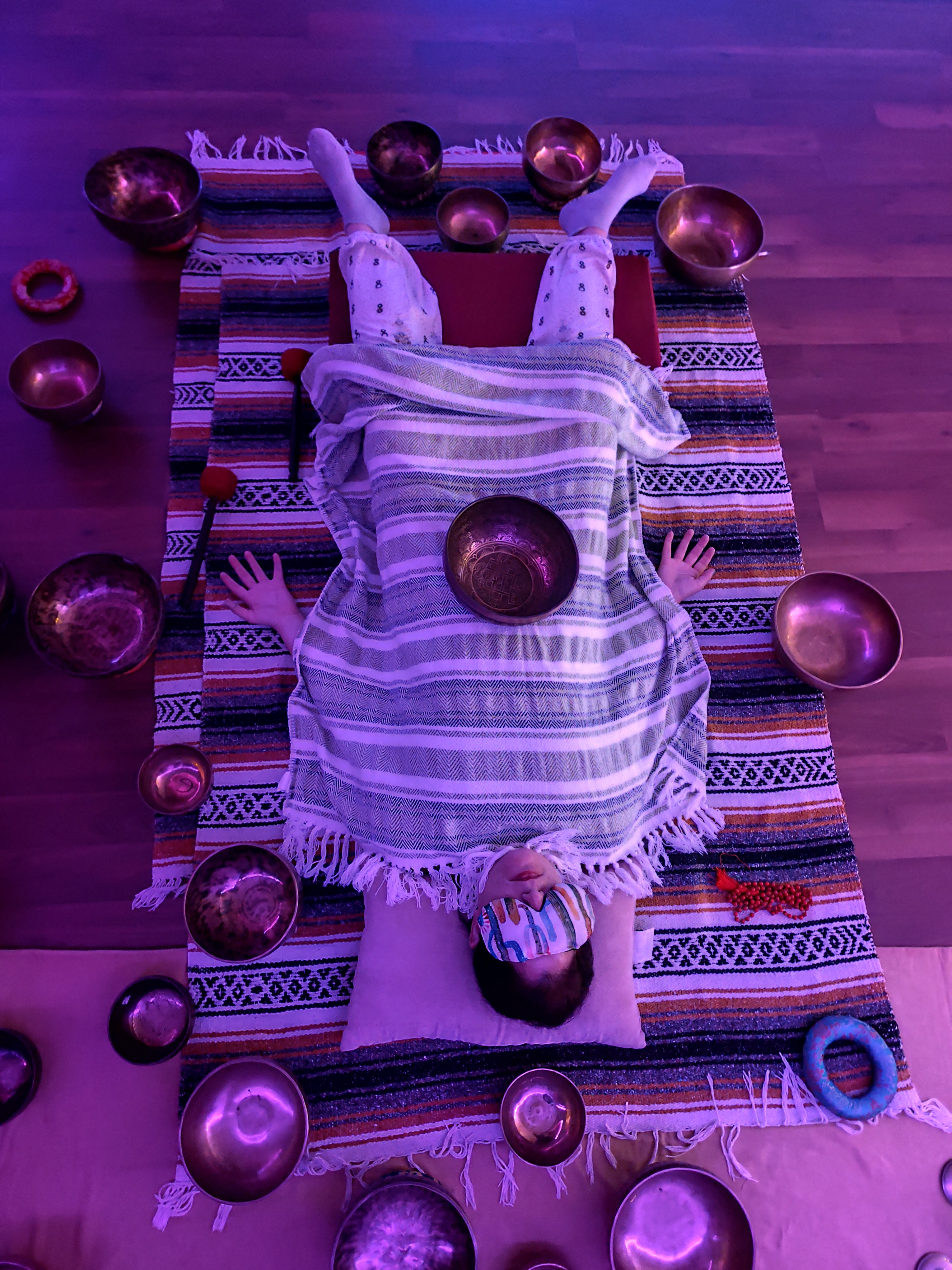 Sesiones de cuencos en Prana Yoga Room